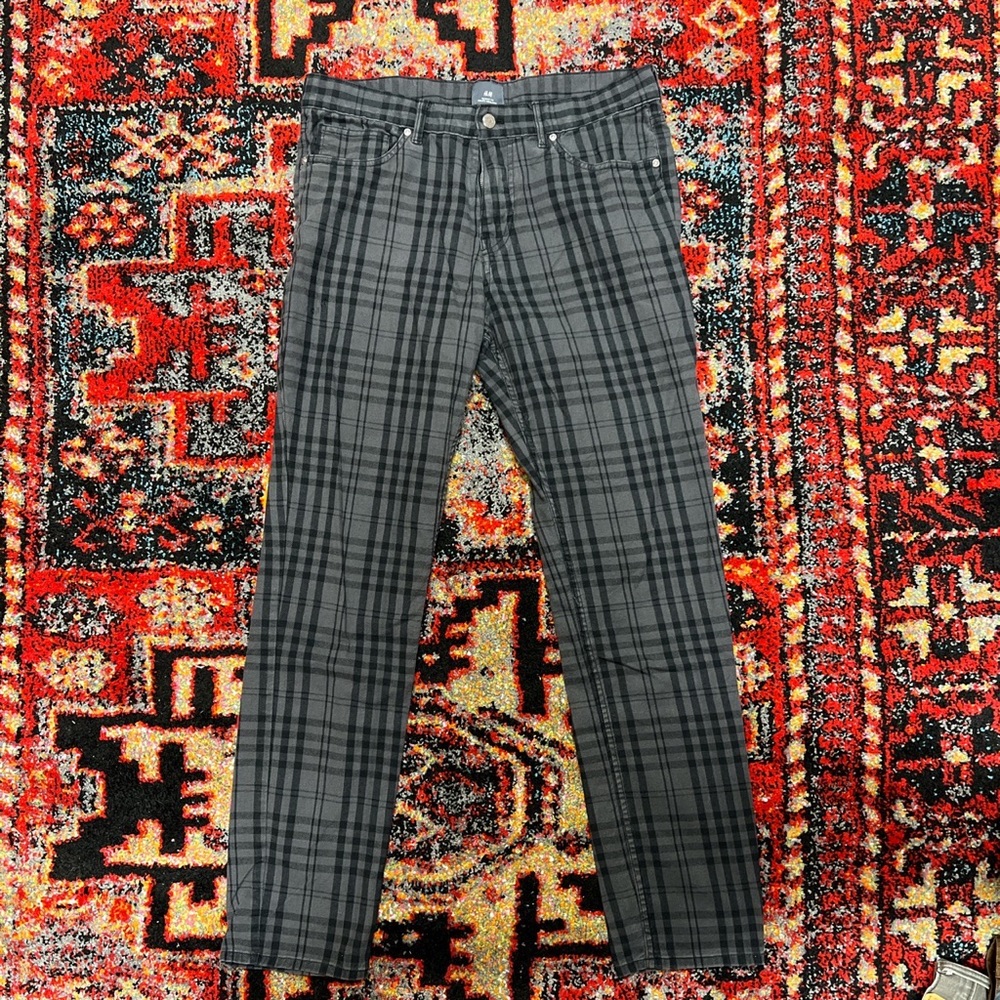 H&M skinny fit black plaid pants